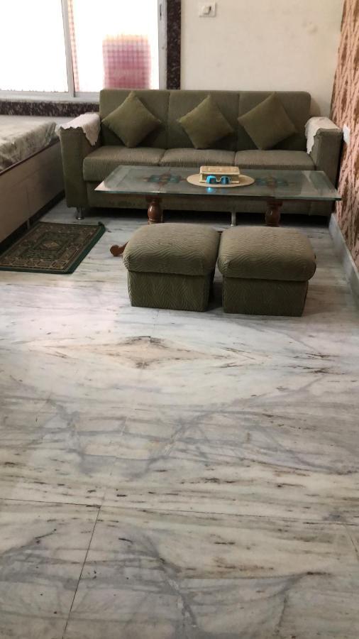 Ramaya Home Stay Varanasi Esterno foto