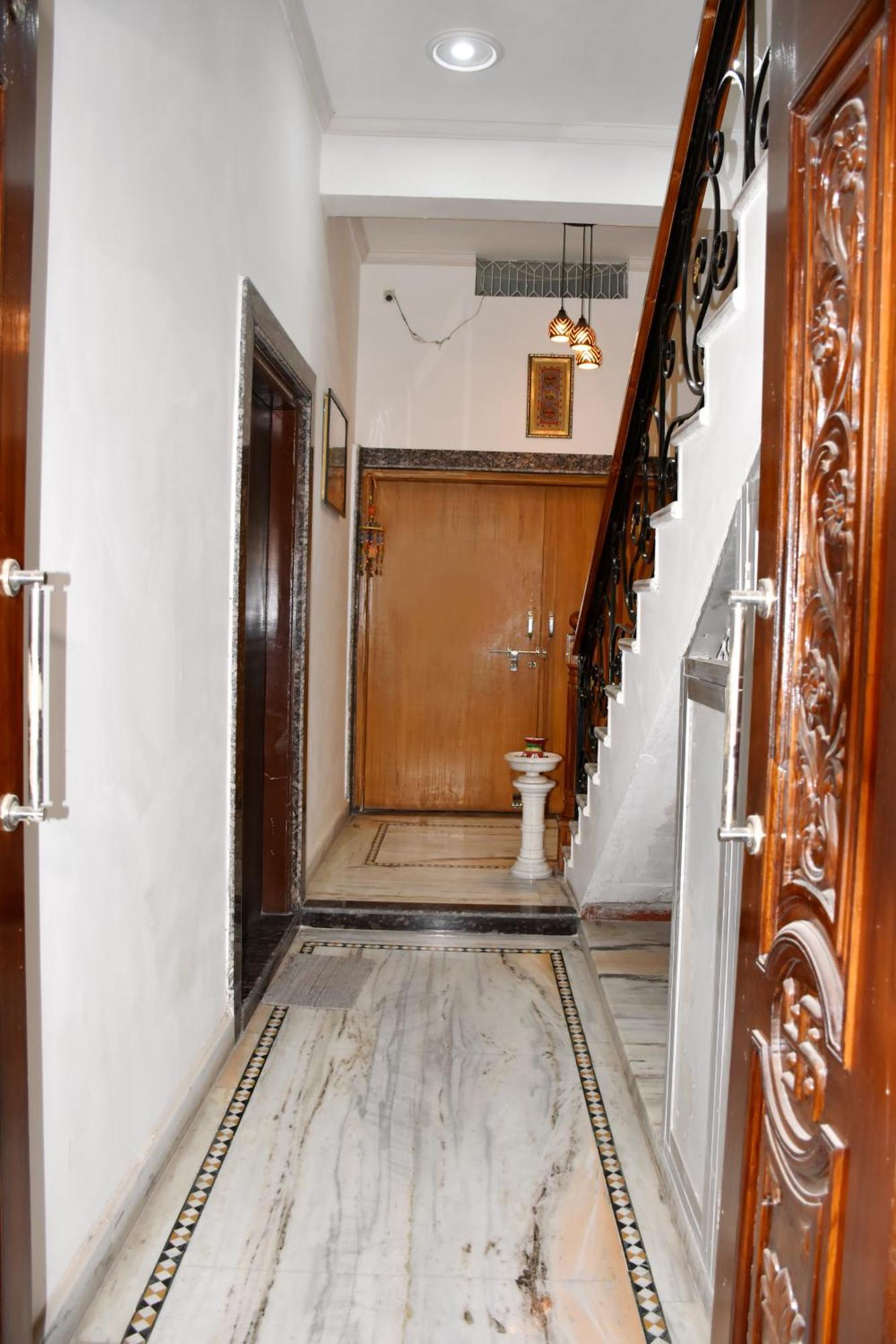 Ramaya Home Stay Varanasi Esterno foto