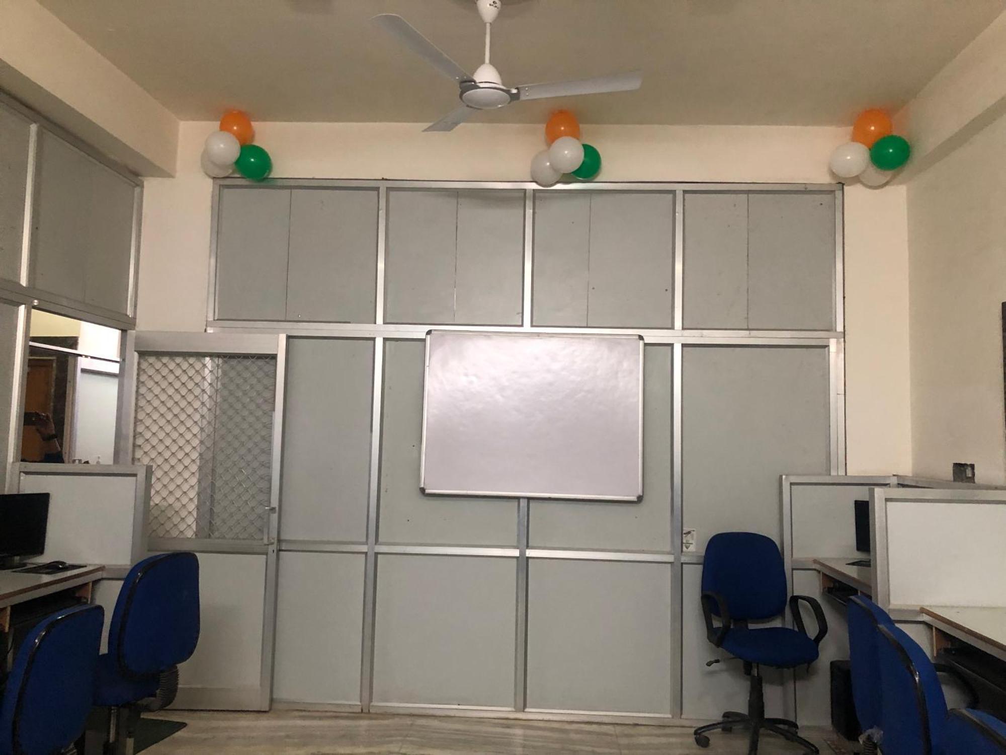 Ramaya Home Stay Varanasi Esterno foto