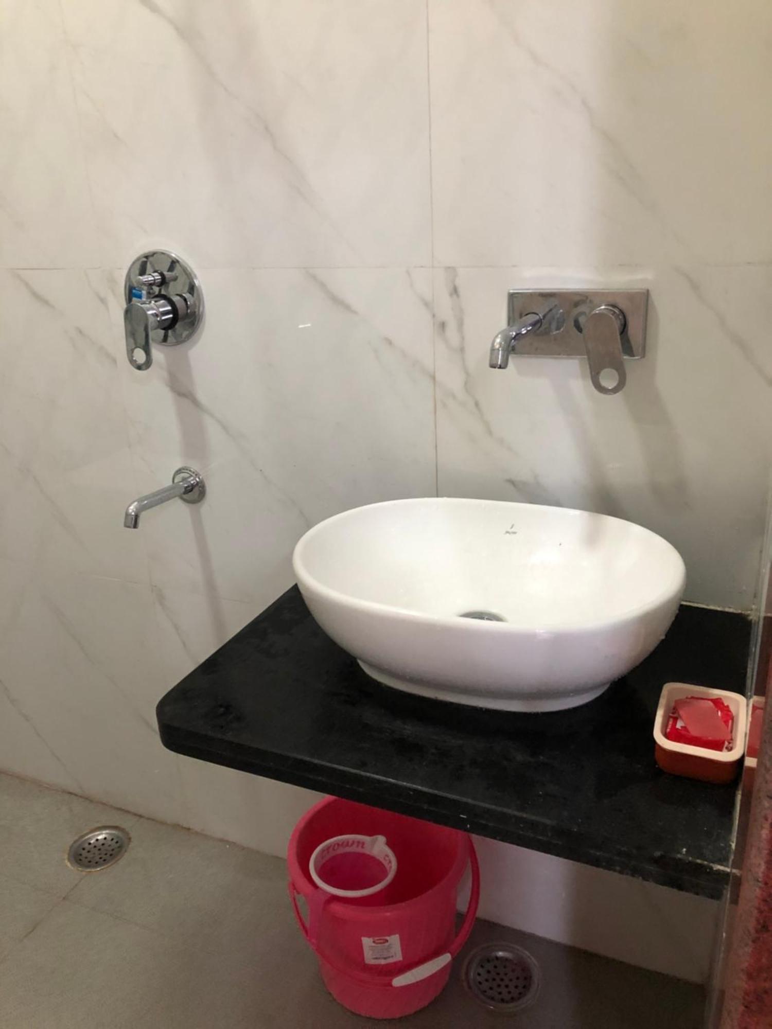 Ramaya Home Stay Varanasi Esterno foto