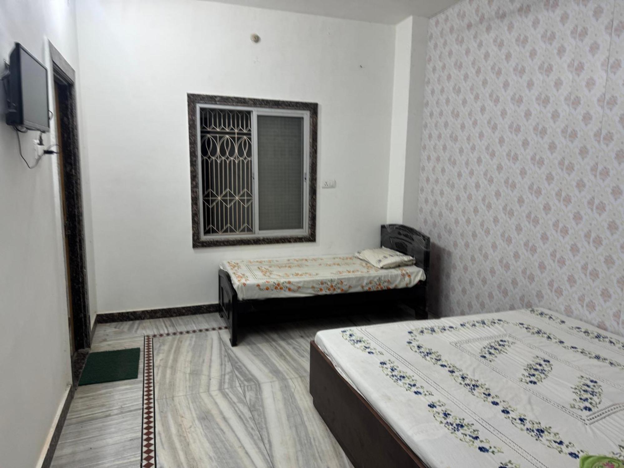 Ramaya Home Stay Varanasi Esterno foto